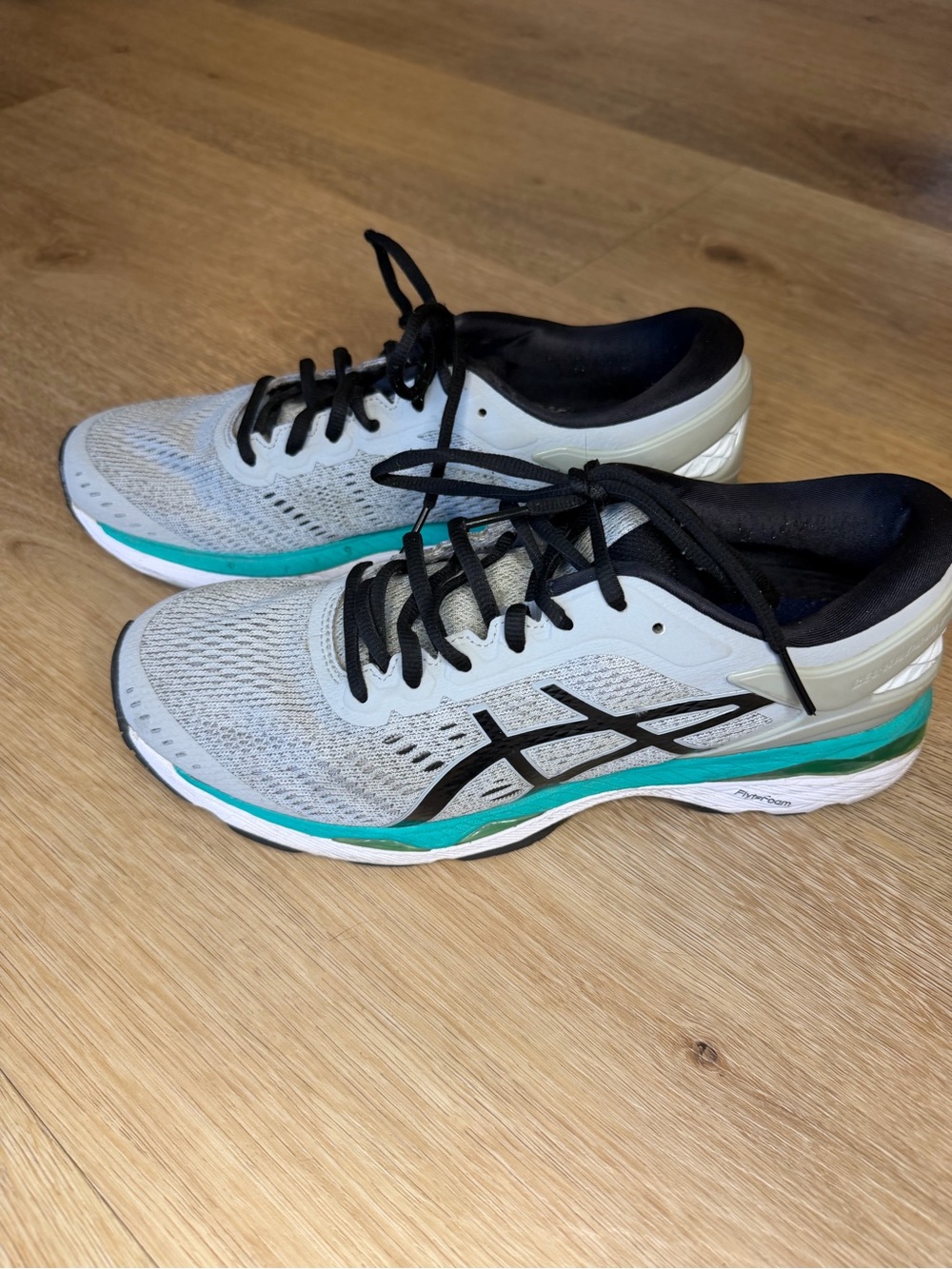 ASICS GEL-kayano woman’s running shoes gray teal size 9 flytefoam athletic gym